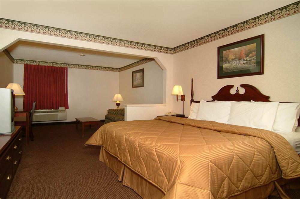 Quality Inn & Suites Pine Bluff Cameră foto
